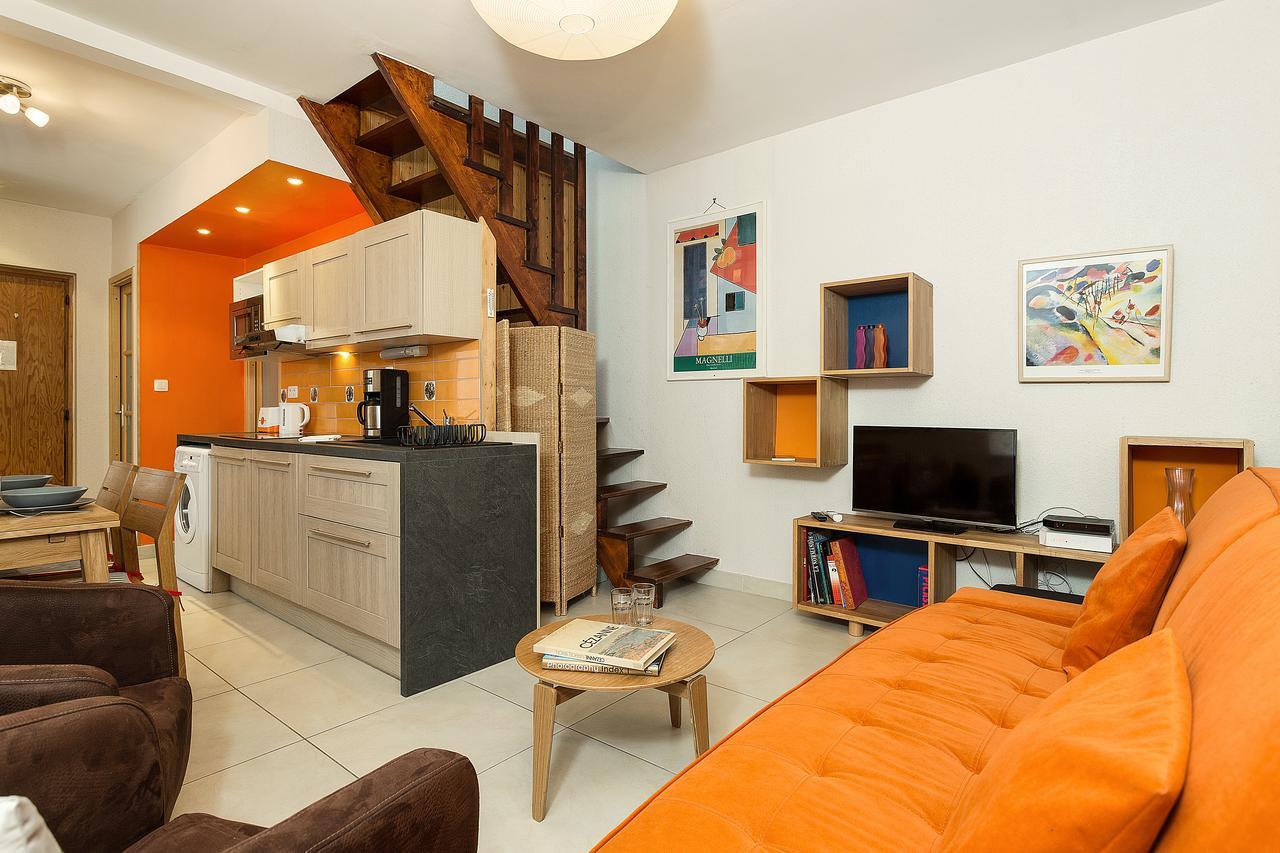 Apartment Maisonnee - A Charming Chamonix Haven エクステリア 写真